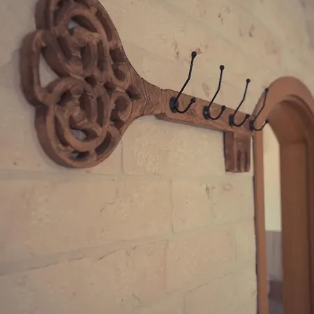 I Trulli Di Badi * 로코로톤도