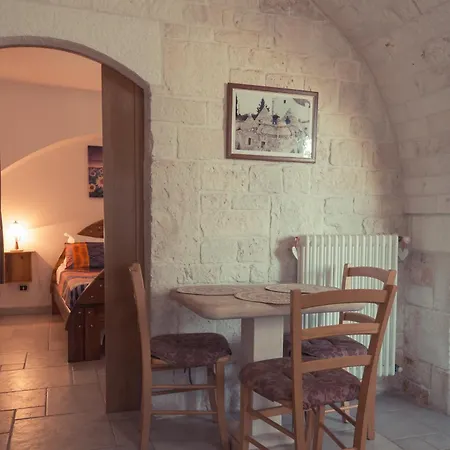I Trulli Di Badi בית כפרי *